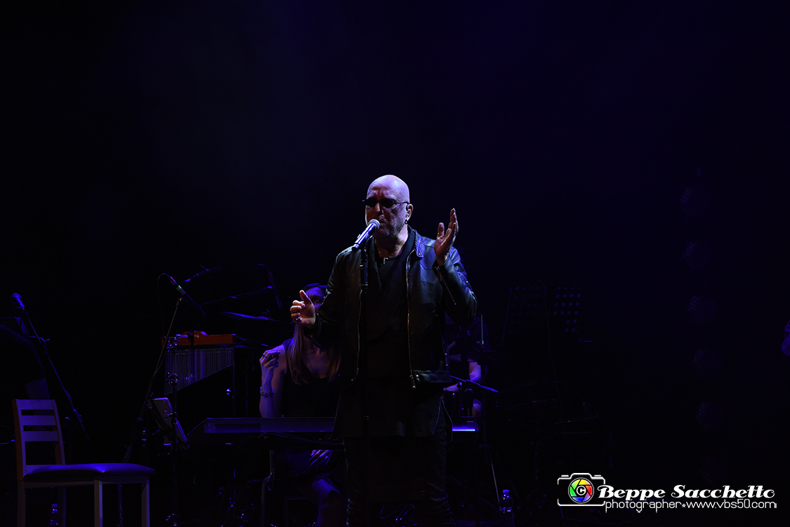 VBS_9071 - Concerto Mario Biondi - Romantic Tour 2022.jpg